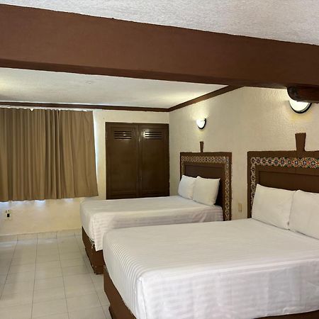 Suites Cancun Center Exterior photo